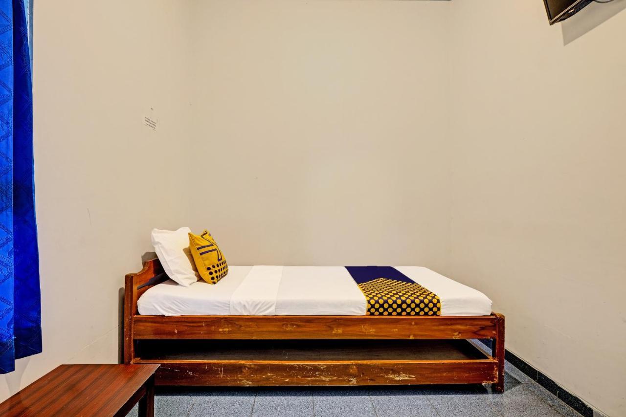 Spot On 2275 Omah Jm Hotel Beran Kidul Exterior photo